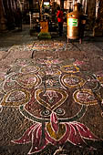 The great Chola temples of Tamil Nadu - The Kumbheshvara temple of Kumbakonam. 